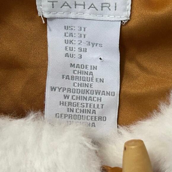 Tahari Girl's- Faux Fur Vest -3T - Picture 3 of 4